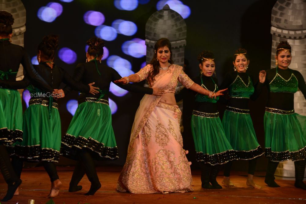 Photo By The Eight Count Dance Company - Sangeet Choreographer