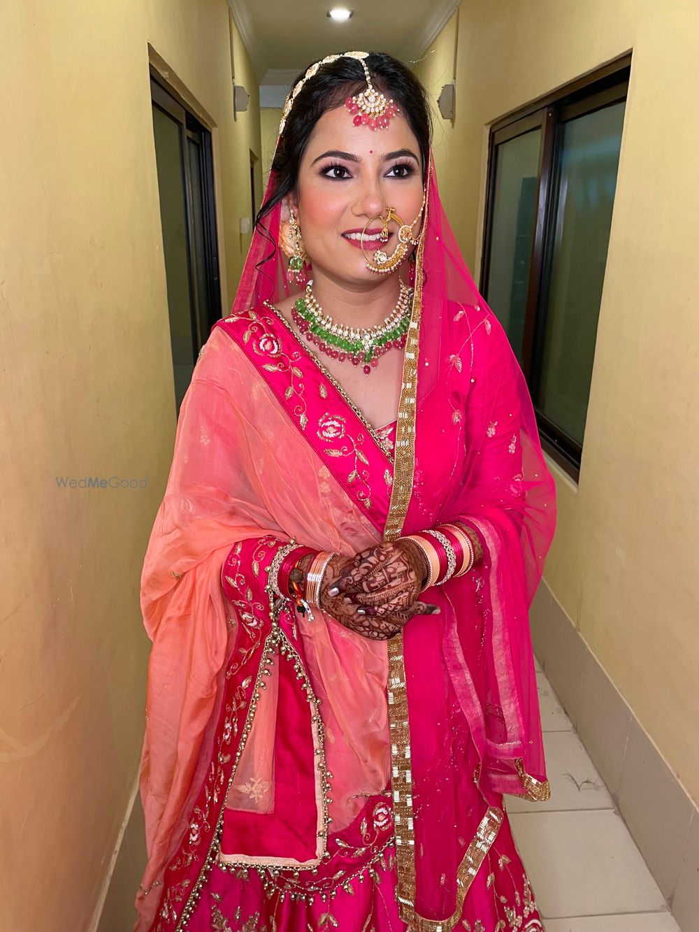 Photo By Makeovers By Ishu - Bridal Makeup