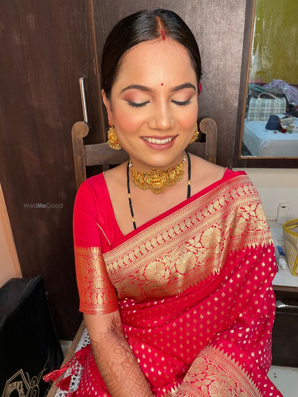 Photo By Makeovers By Ishu - Bridal Makeup