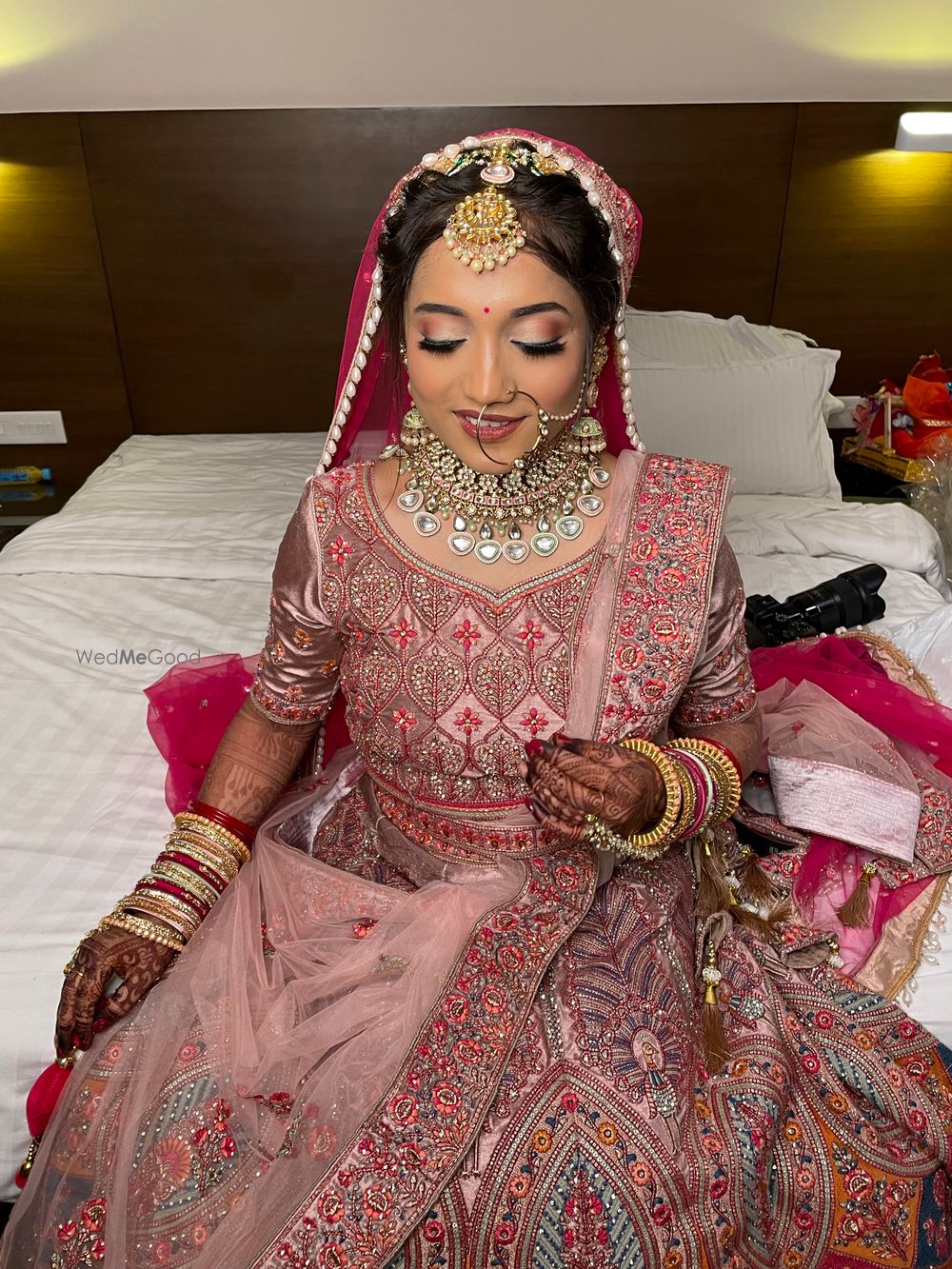 Photo By Makeovers By Ishu - Bridal Makeup