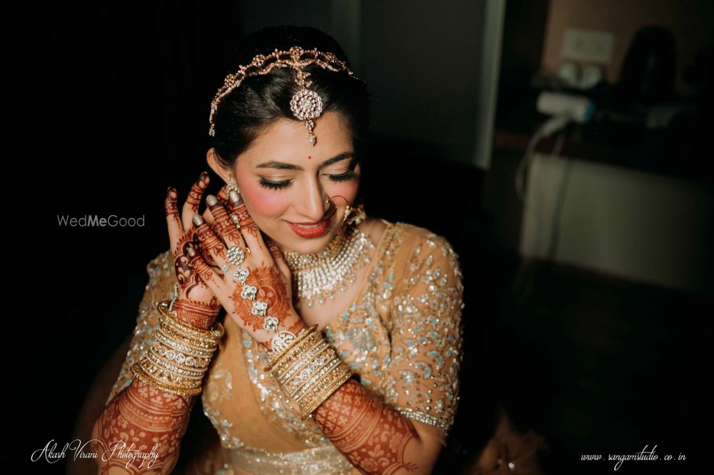 Photo By Makeovers By Ishu - Bridal Makeup