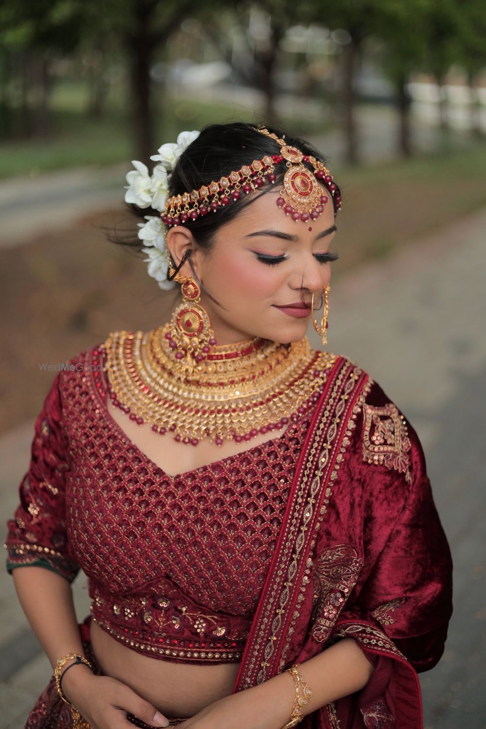 Photo By Makeovers By Ishu - Bridal Makeup