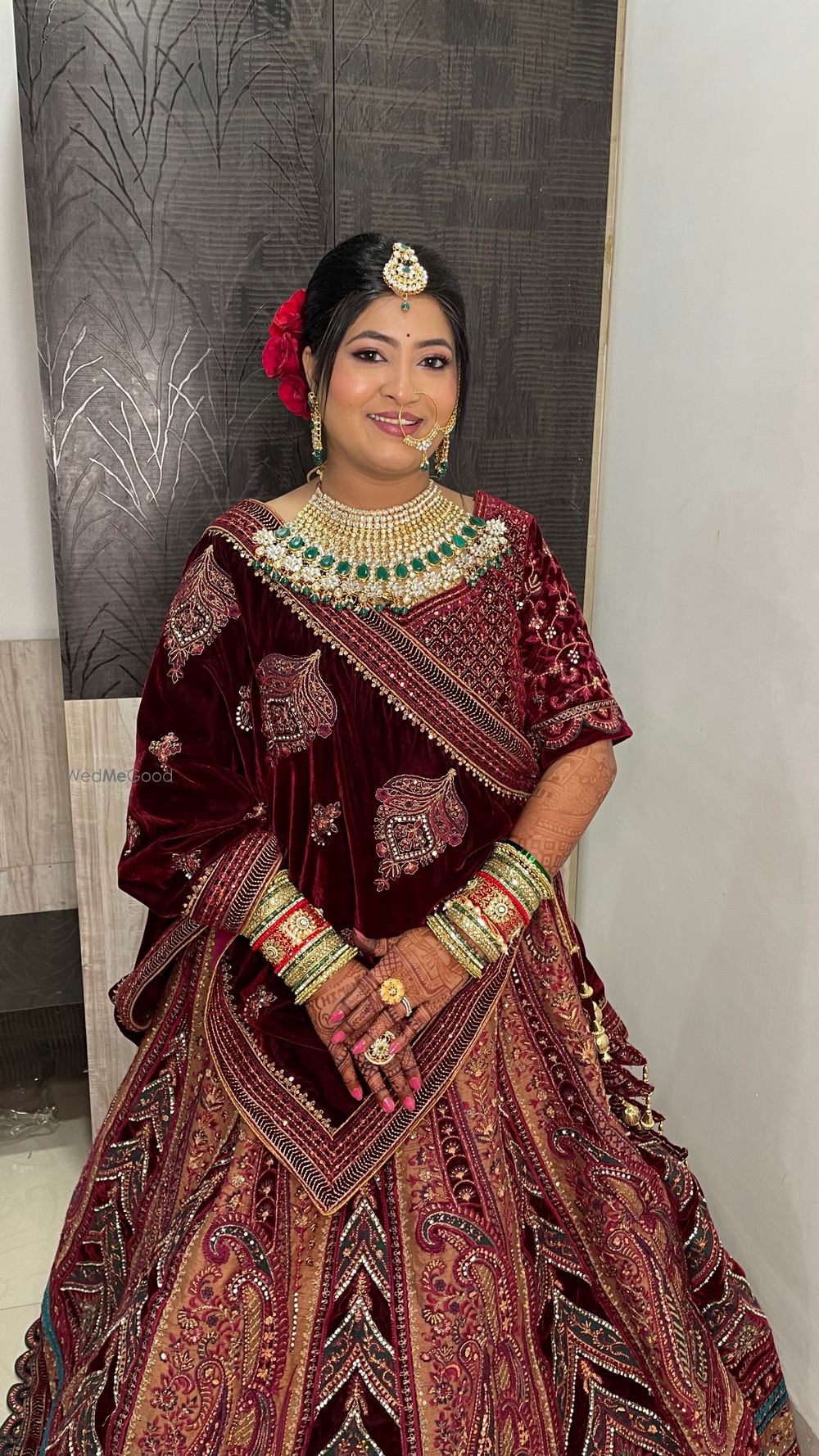 Photo By Makeovers By Ishu - Bridal Makeup