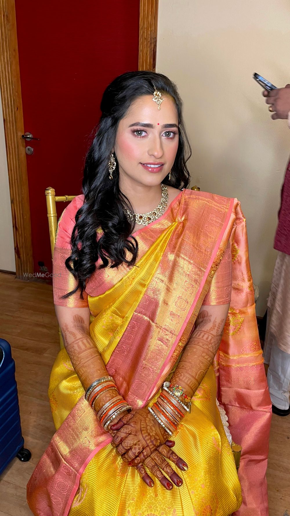 Photo By Makeovers By Ishu - Bridal Makeup