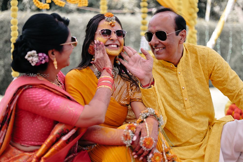 Photo By Aahvaanbliss Productions - Photographers