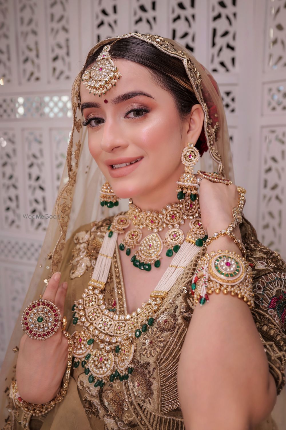 Photo By Khushi Virani Makeovers - Bridal Makeup