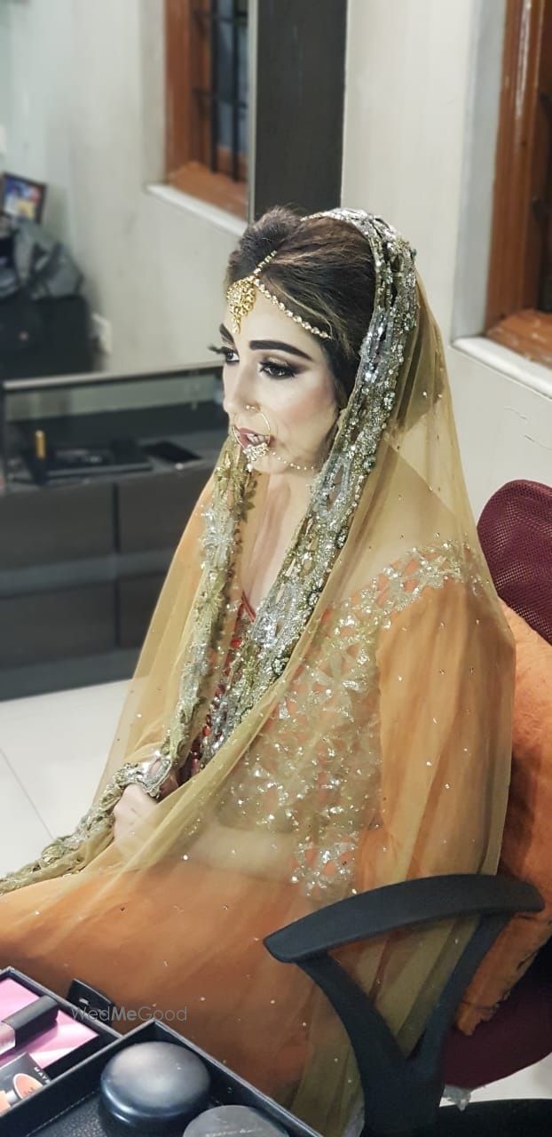 Photo By Roshika Narang - Bridal Makeup