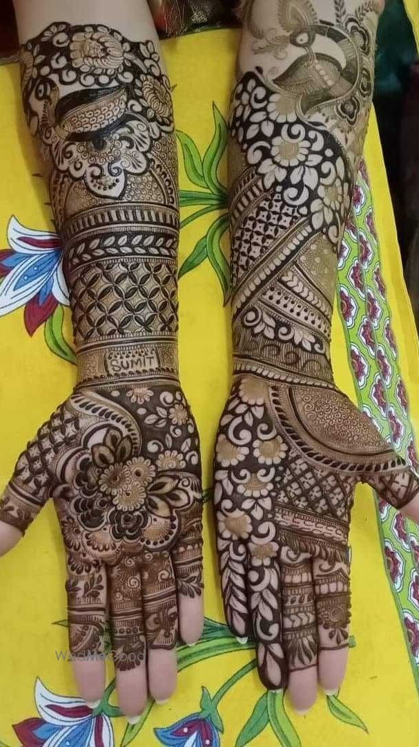 Ravi Mehandi Arts