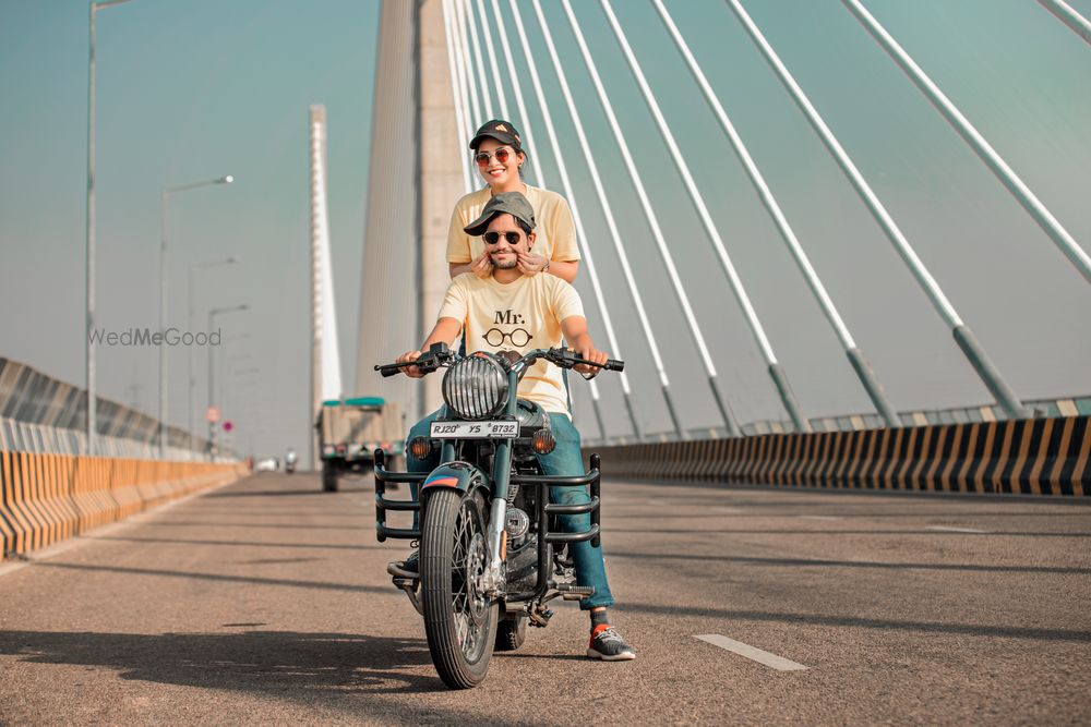 Photo By Dream Bollywood Studio - Photographers