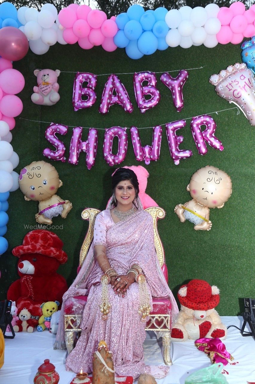 Photo By Makeovers by Deeksha - Bridal Makeup