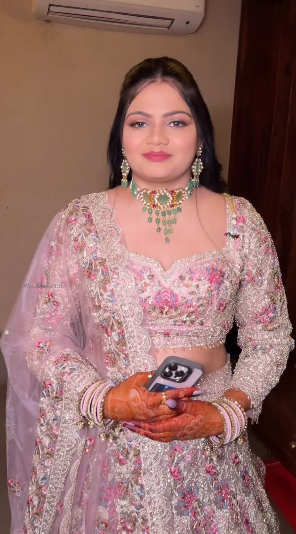 Photo By Makeovers by Deeksha - Bridal Makeup Artists