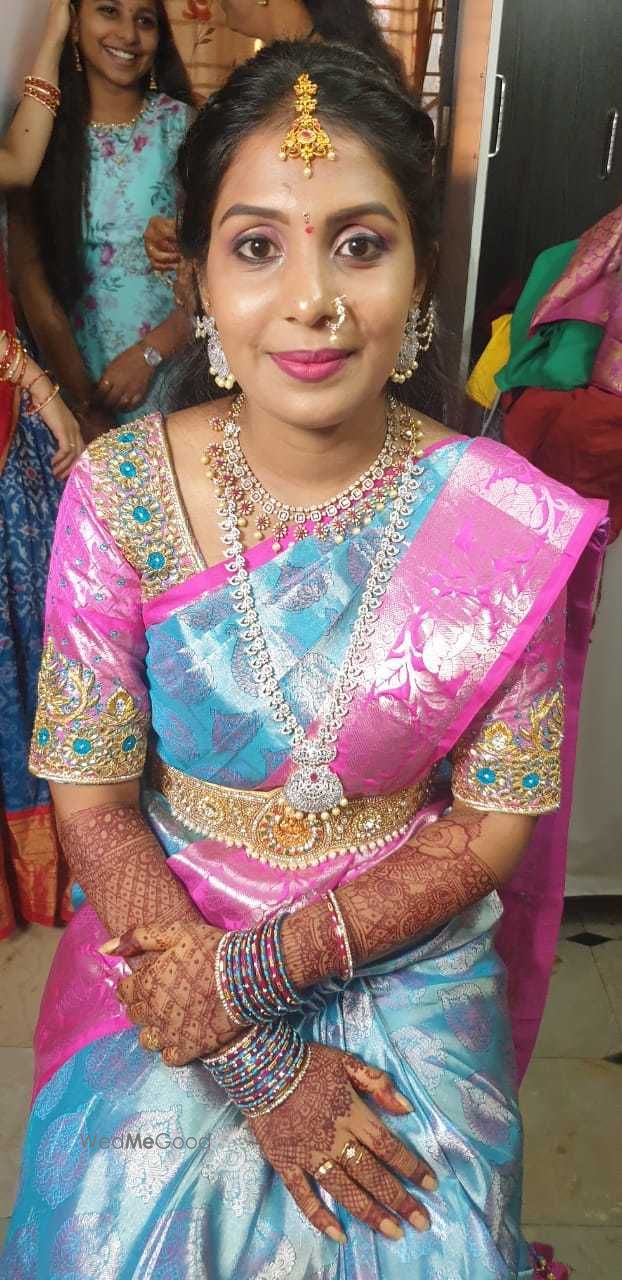 Photo By Artista Sanjana - Bridal Makeup