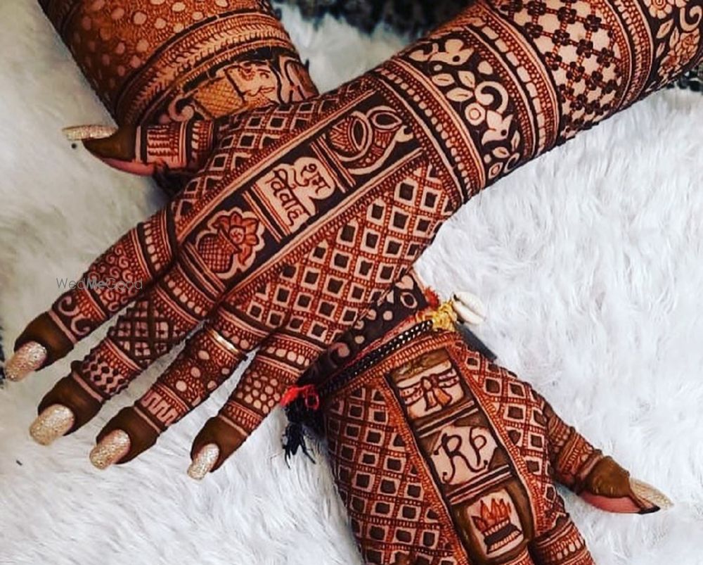 Bridal Mehndi by Minal