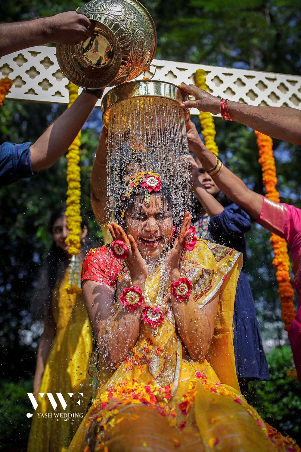 Photo By Yash Wedding Films - Photographers