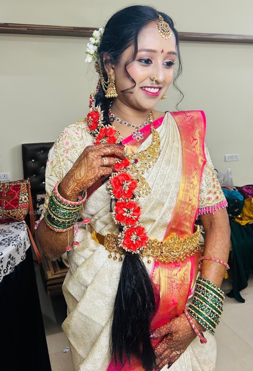 Photo By Makeover by Tanvi - Bridal Makeup