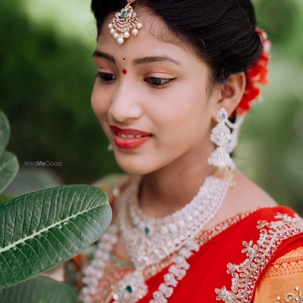 Photo By Makeover by Tanvi - Bridal Makeup
