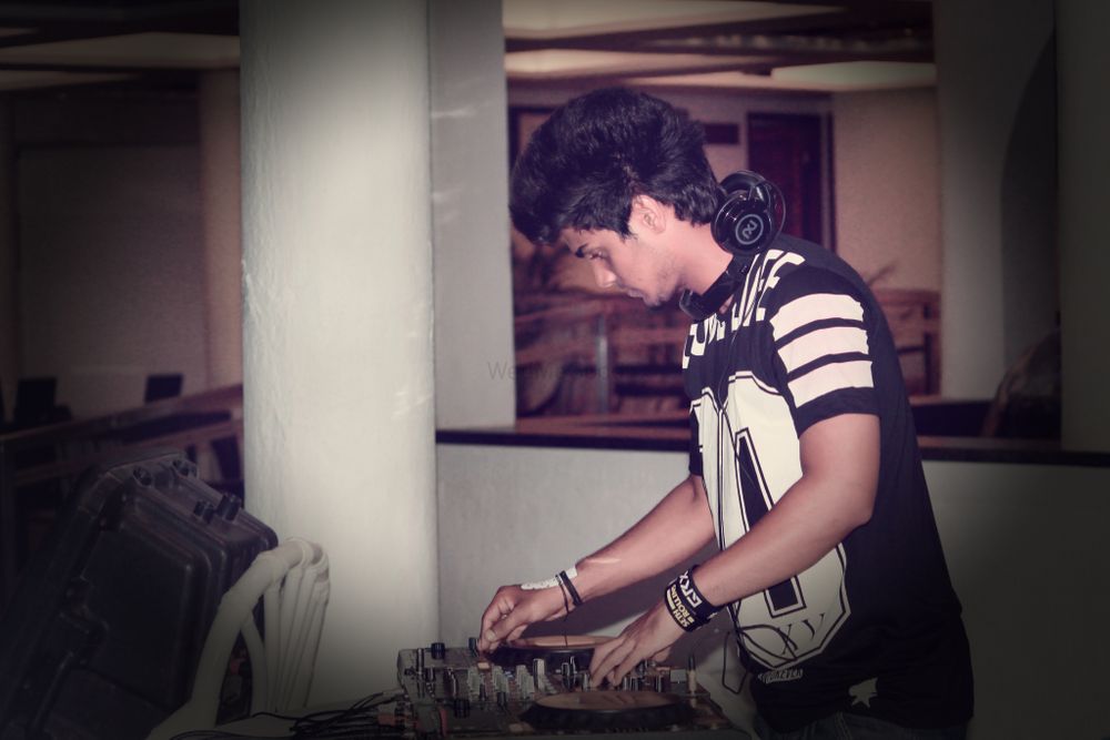 Photo By Iyaz Khan - DJs