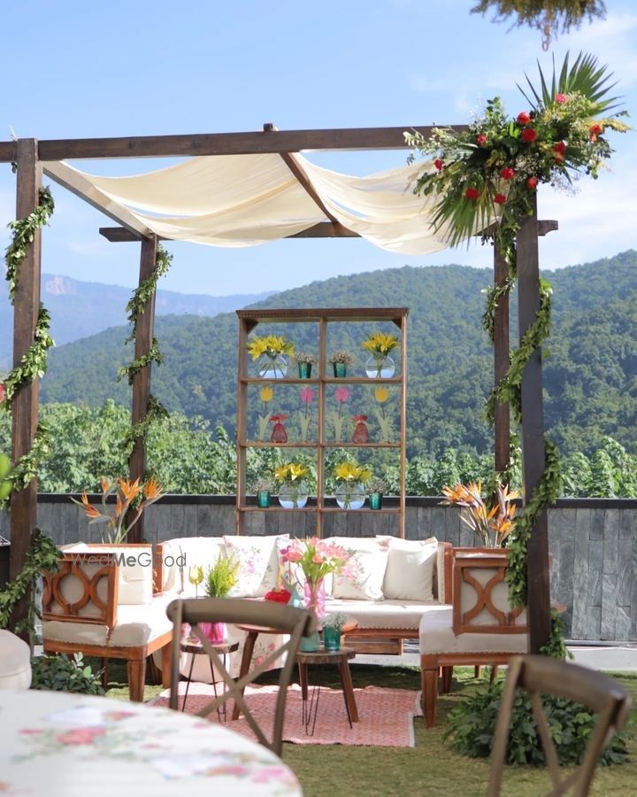 Photo By Wedding Flora - Wedding Planners