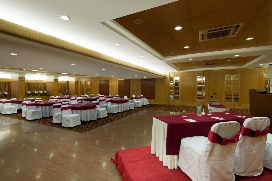Photo By Hotel Aurora Towers - Venues
