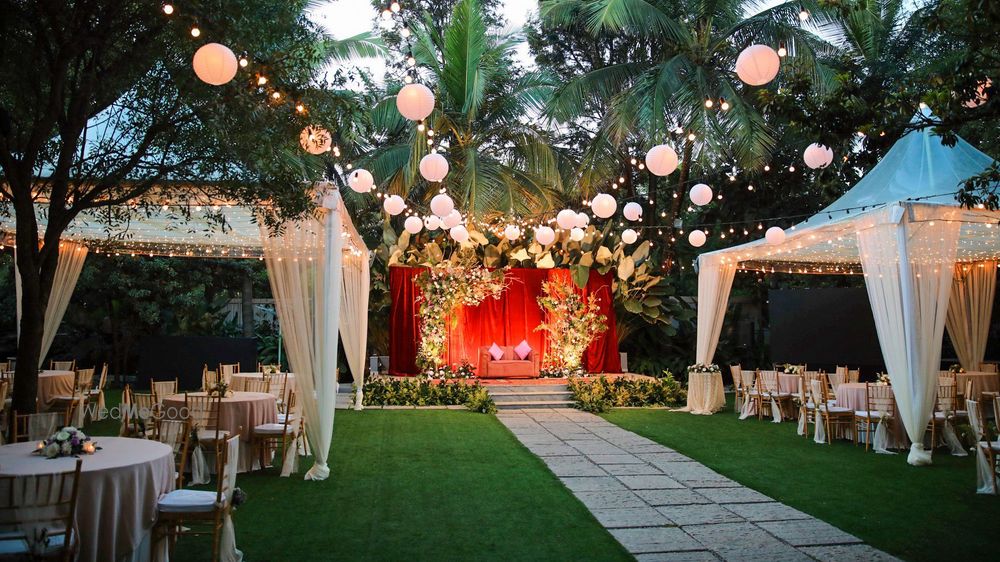 Farmhouse Social