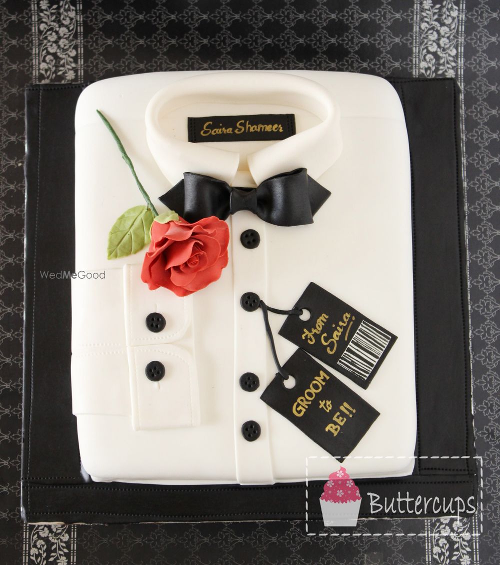 Photo By Buttercups Cupcakes - Cake