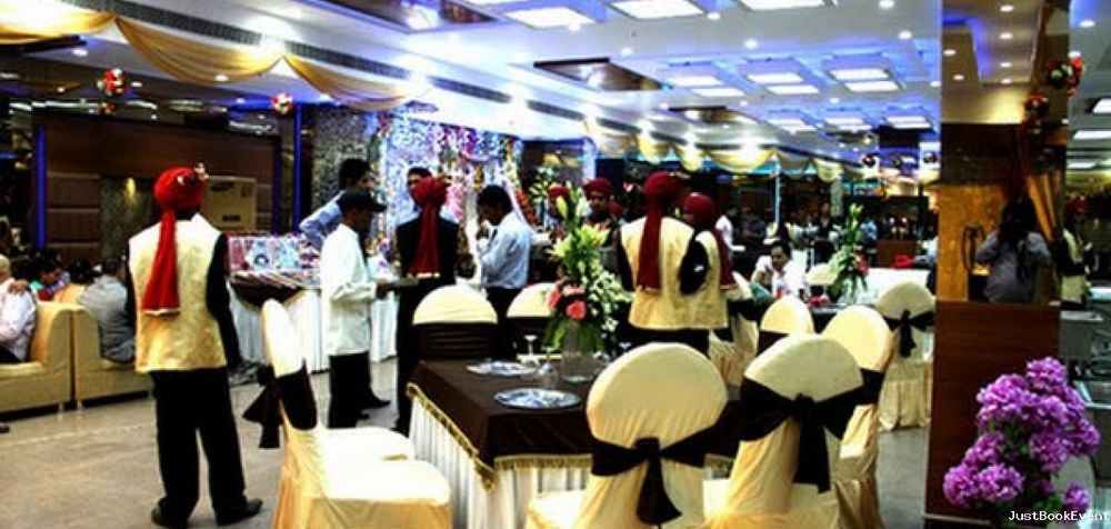 Photo By Royal Lush Banquets - Venues
