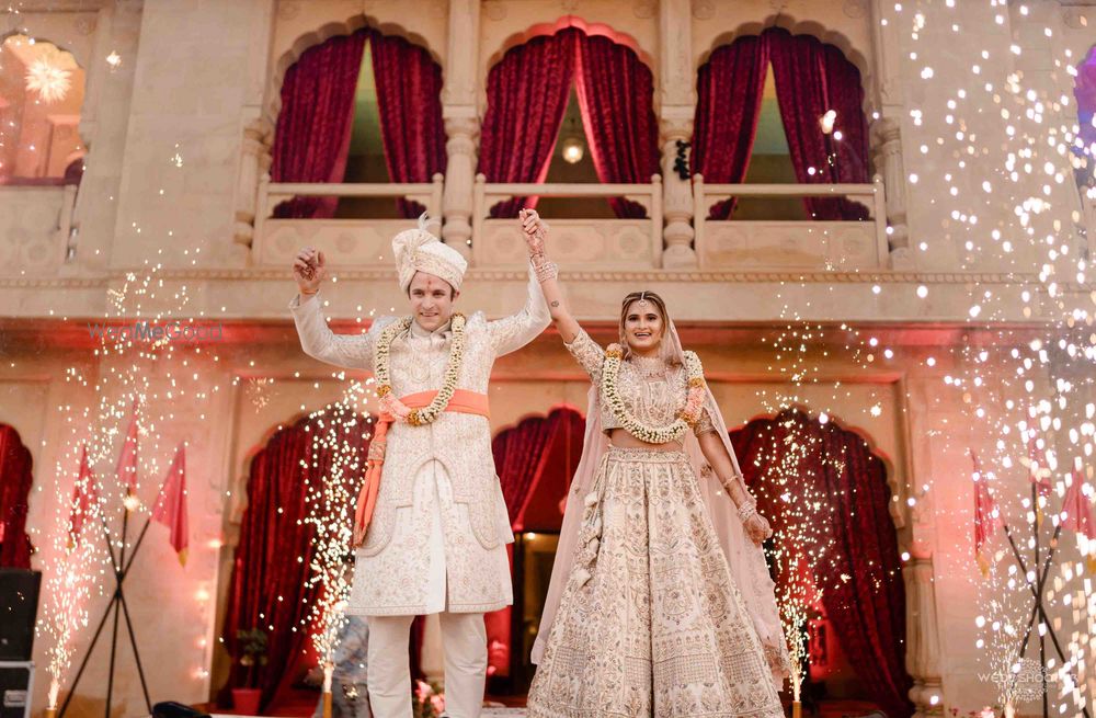 Photo By Weddshooter - Photographers