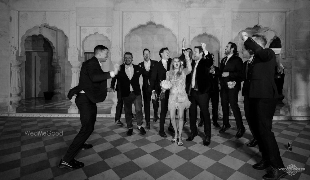 Photo By Weddshooter - Photographers