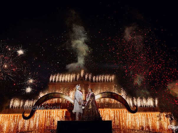 Photo By Dipak Studios - Photographers