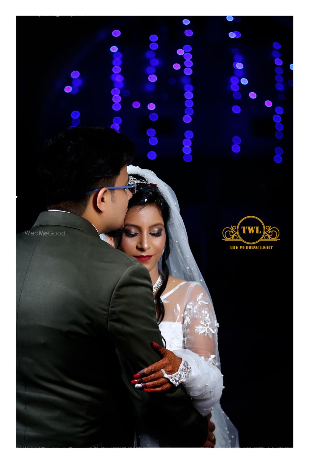 Photo By The Wedding Light - Photographers