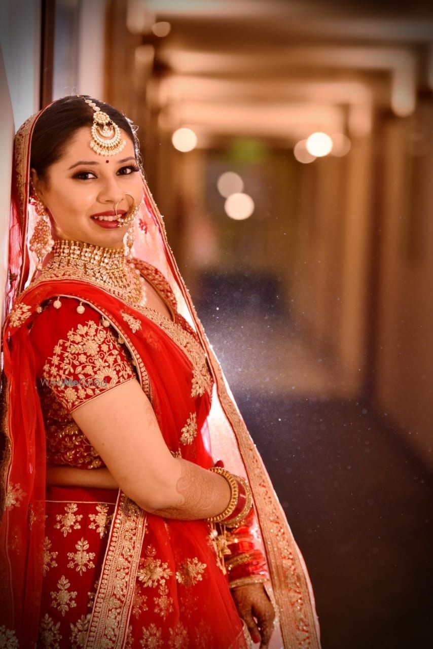 Photo By Sundra Bains - Bridal Makeup