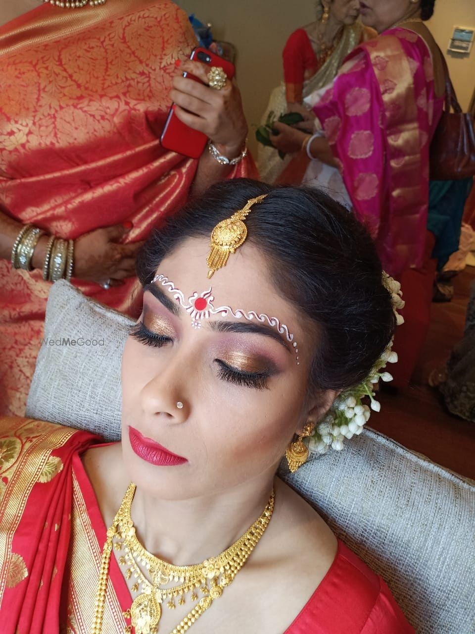 Photo By Sundra Bains - Bridal Makeup