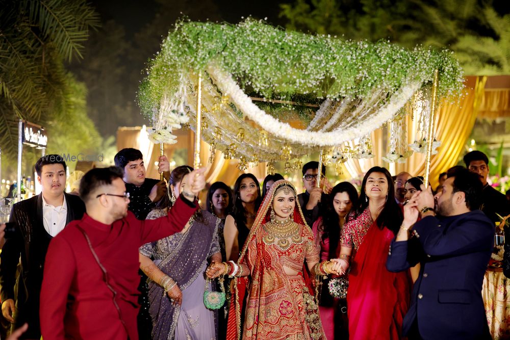 Photo By Classy Clicks Photography - Photographers