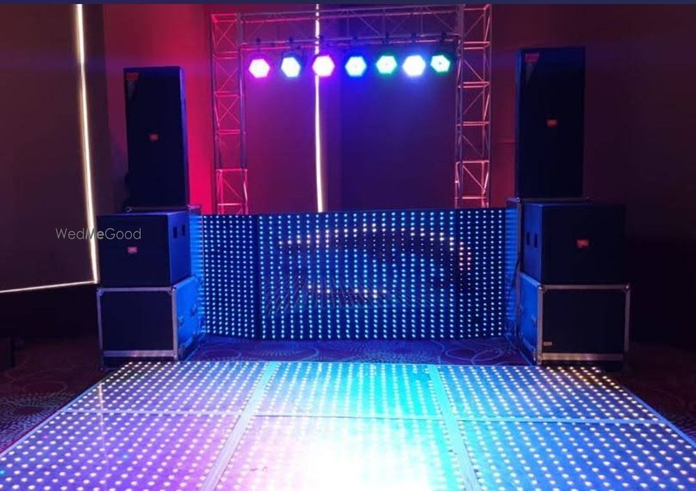 Photo By Dolly Dj Gurgaon Dj Light & Sound System - DJs