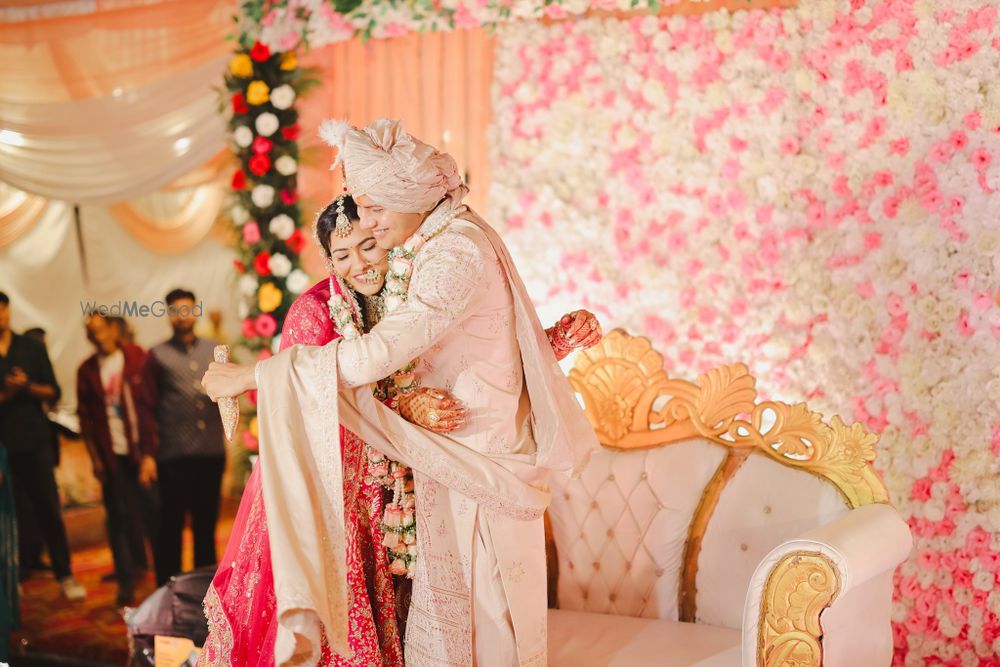 Photo By Punz Studios - Photographers