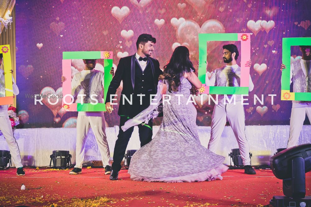 Photo By Roots Entertainment Pune - Sangeet Choreographer