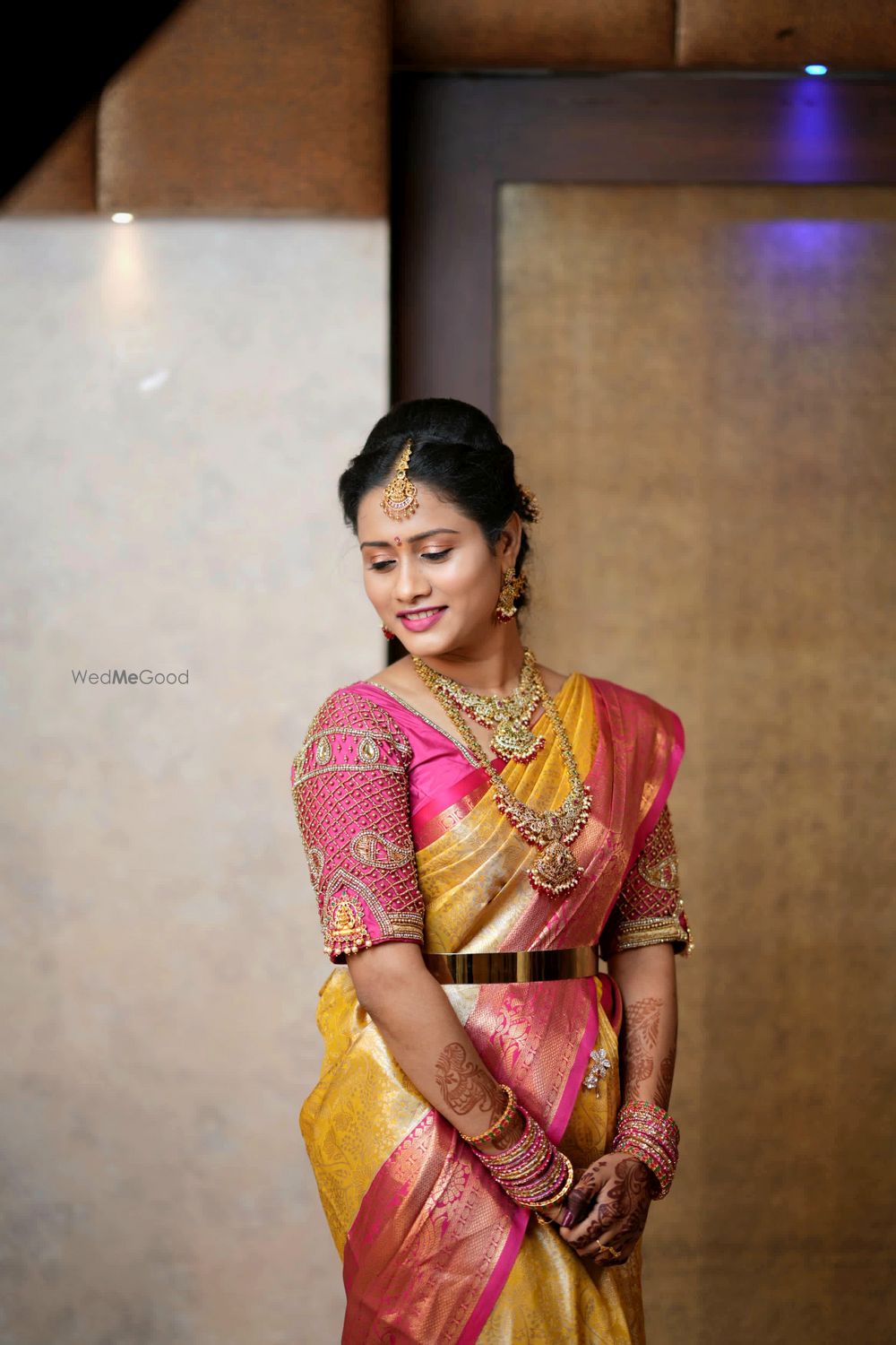 Photo By Nihu Makeovers - Bridal Makeup