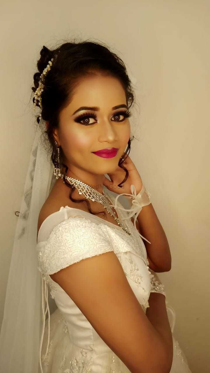 Photo By LN Makeovers - Bridal Makeup