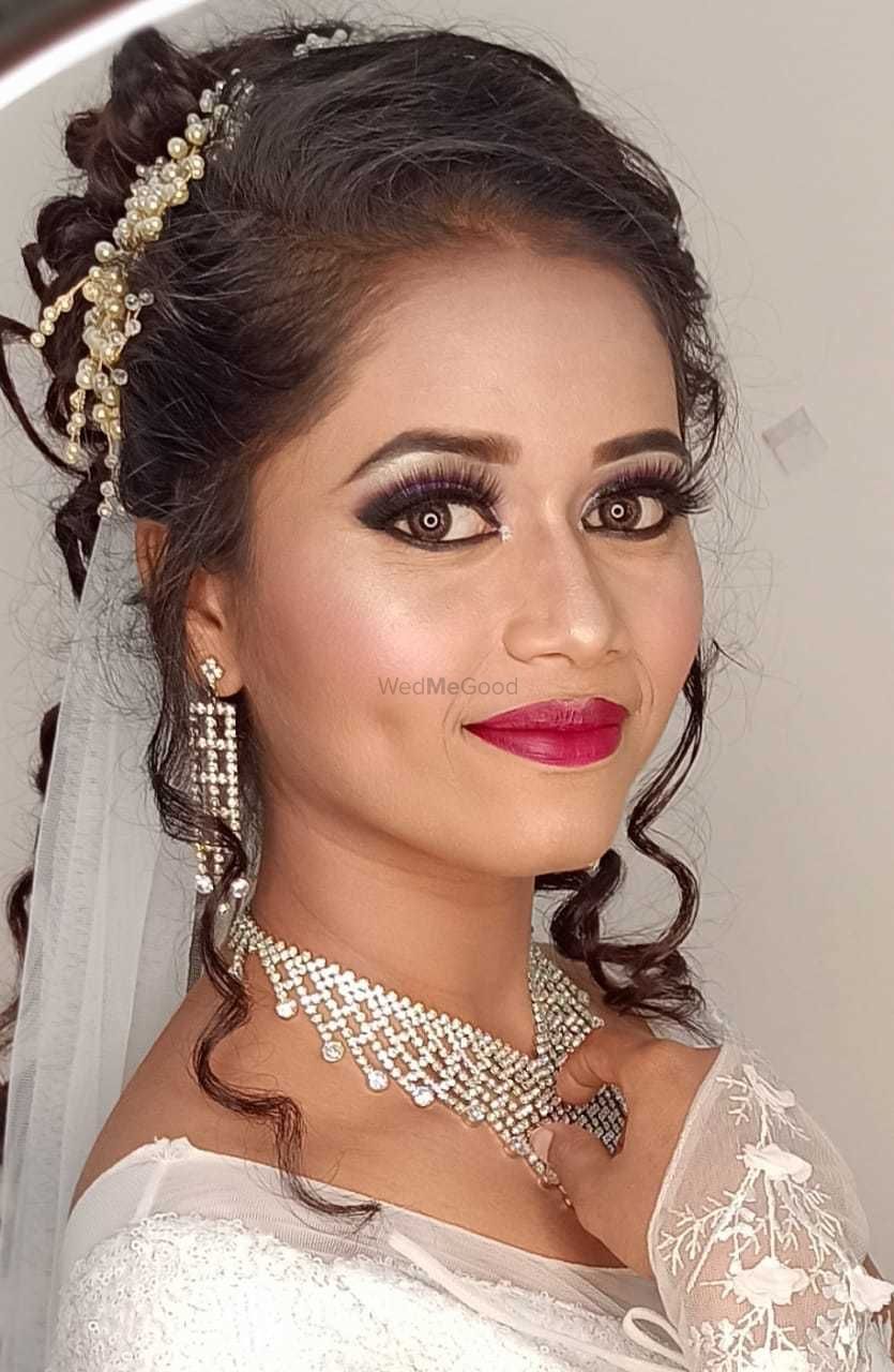 Photo By LN Makeovers - Bridal Makeup