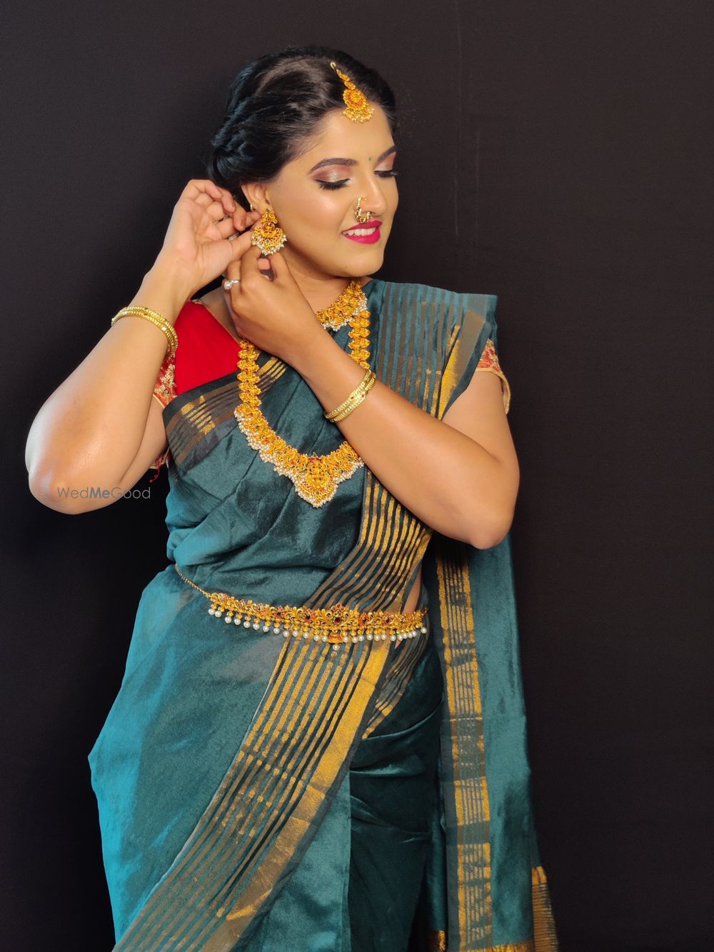 Photo By Makeovers By Sneha - Bridal Makeup