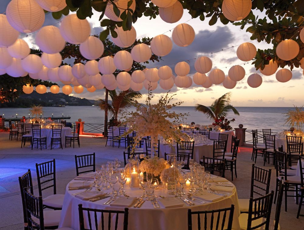 Photo of A white themed wedding decor