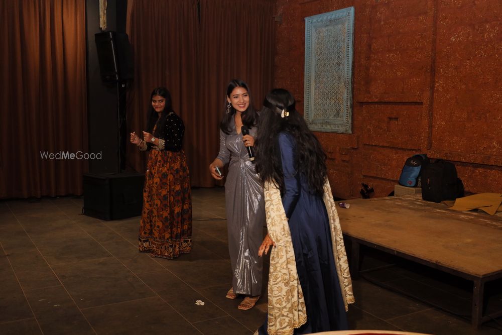 Photo By Anchor Shivani Singh - Wedding Entertainment 