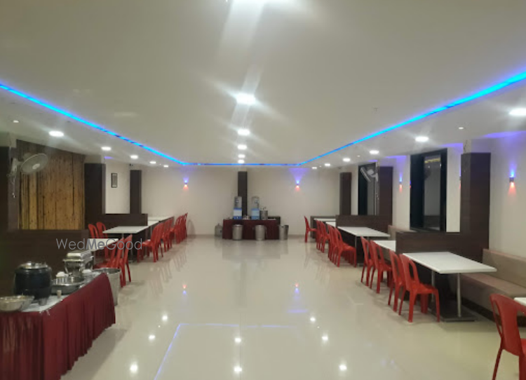 Photo By Royal Palm Family Restaurant - Venues