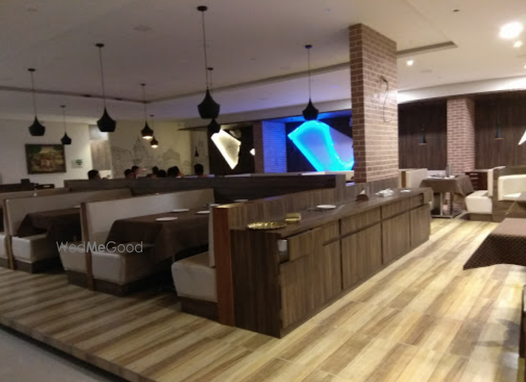 Photo By Royal Palm Family Restaurant - Venues