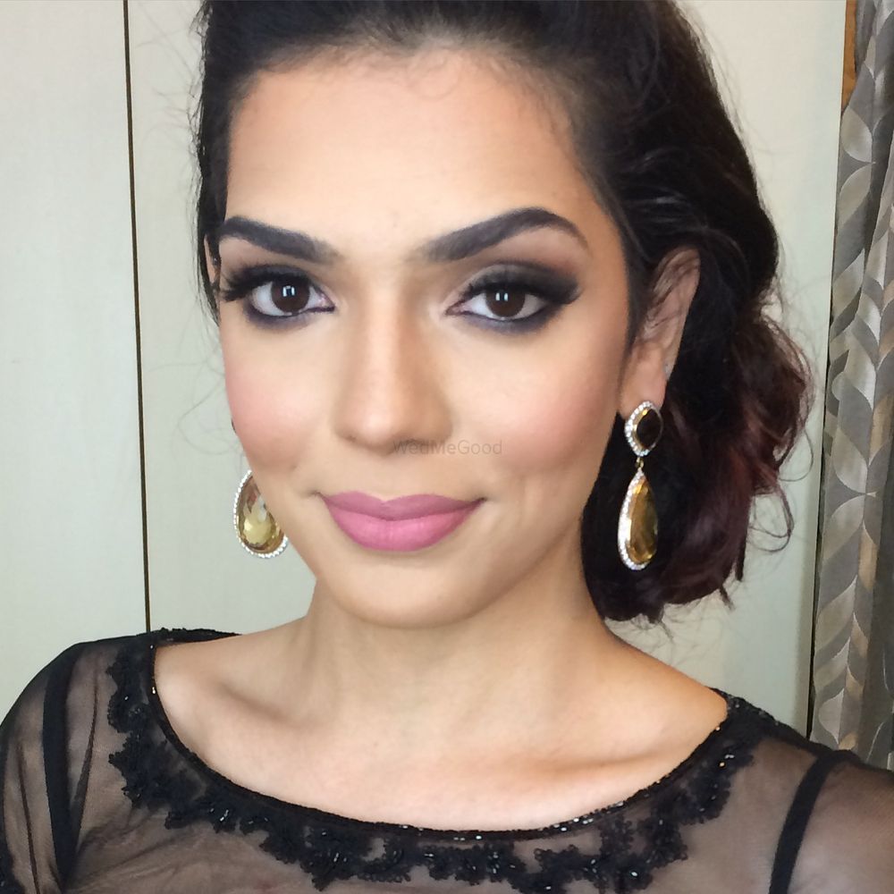Ambreen Vikhar Makeup