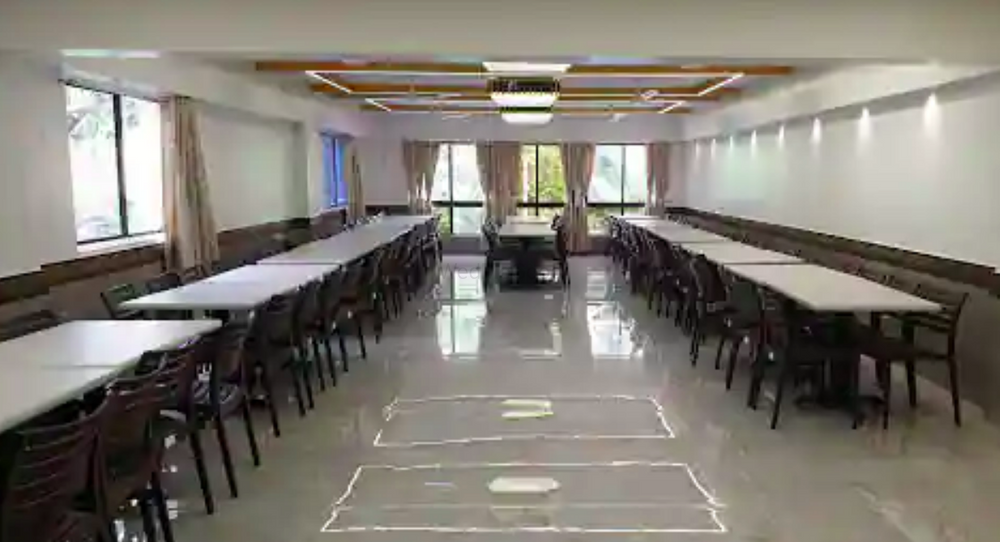 Siddhivinayak Dinning and Banquet Hall