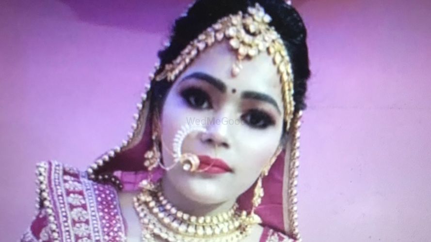 Ritu Make-up Artist