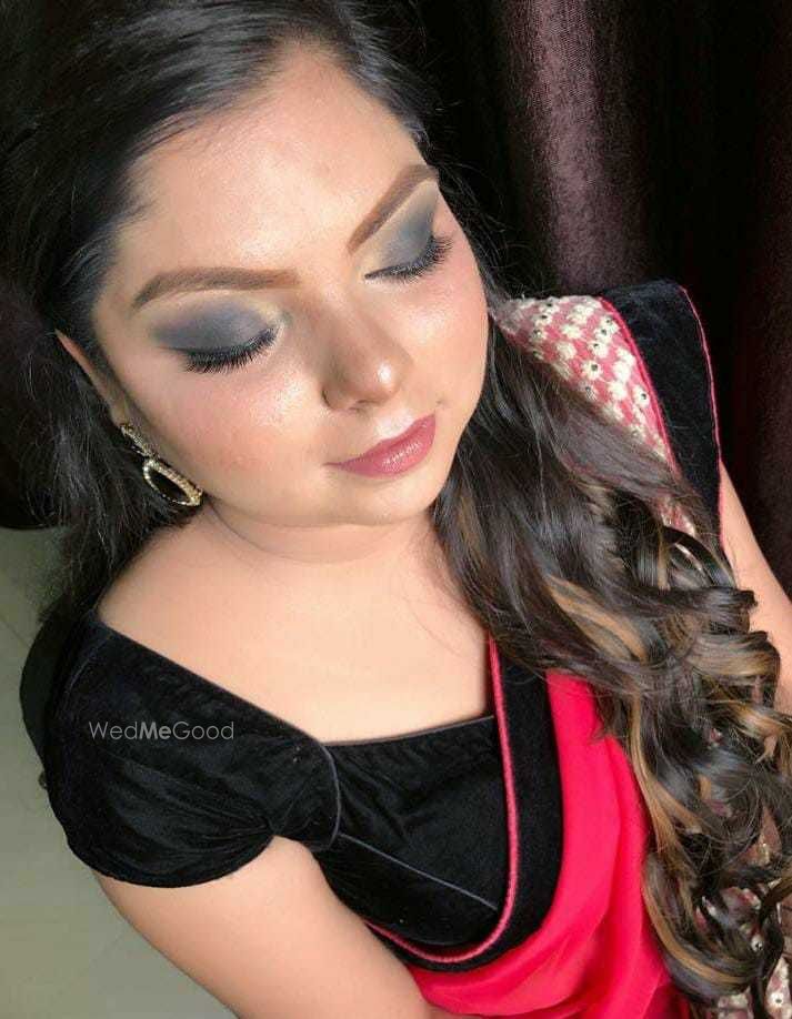 Photo By Juhi Makeovers - Bridal Makeup