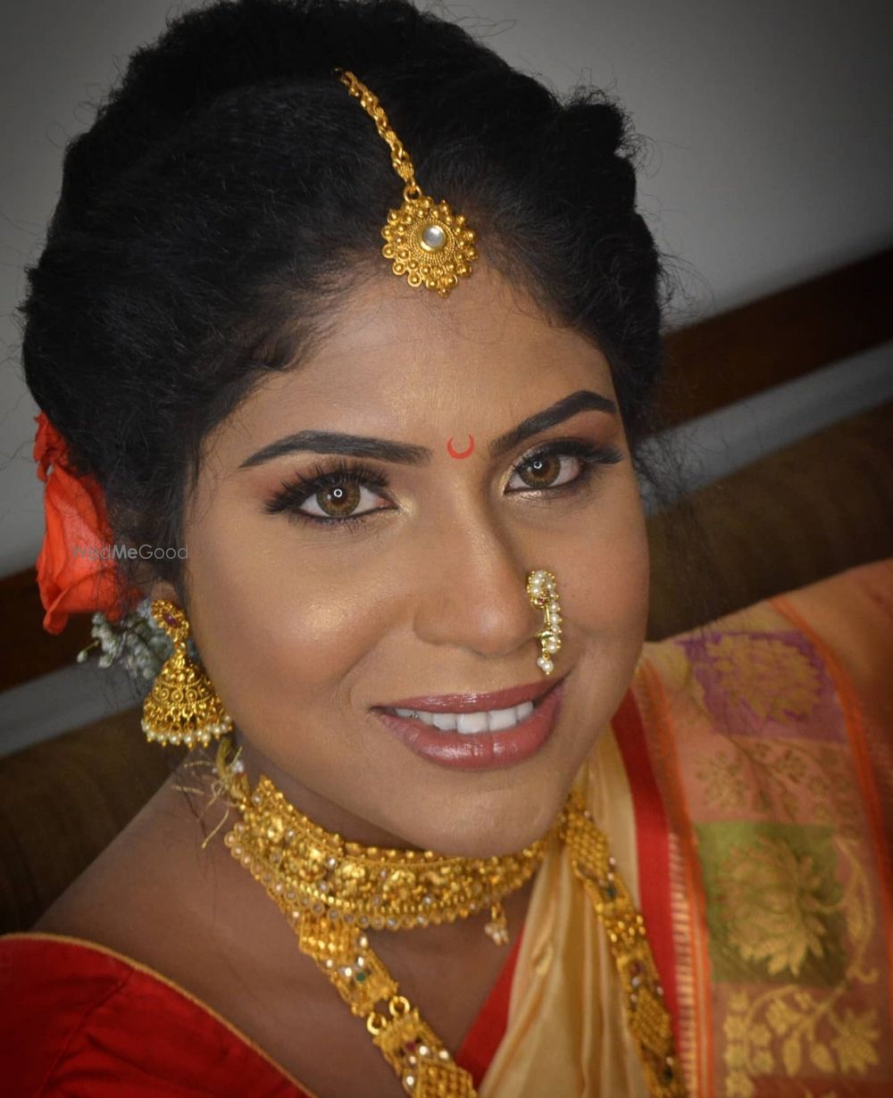 Photo By Juhi Makeovers - Bridal Makeup