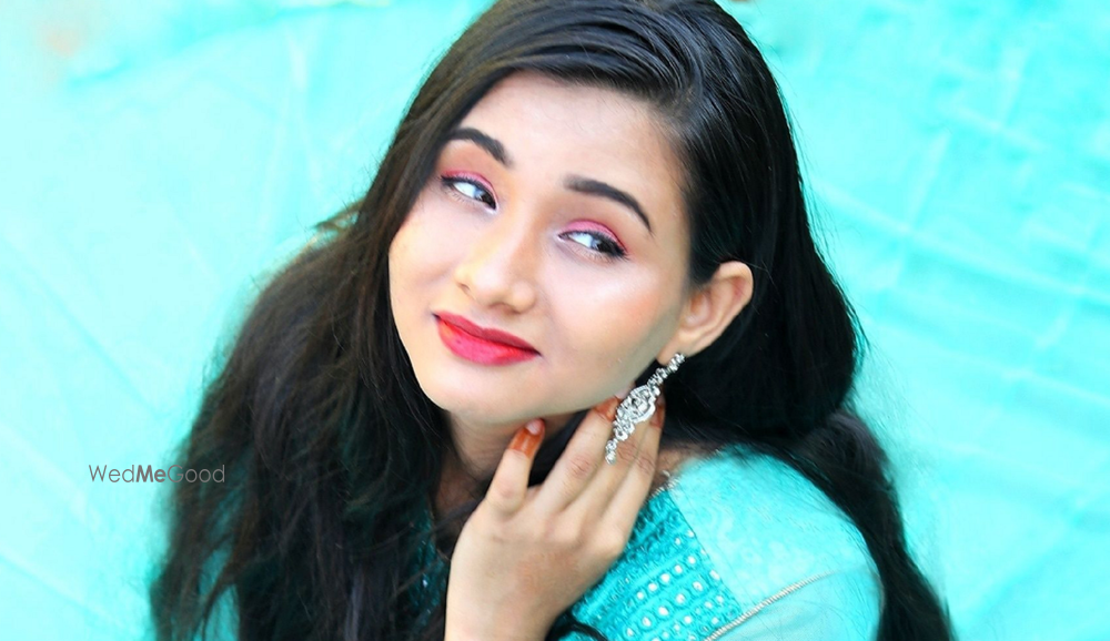 Photo By Makeup with Varsha - Bridal Makeup